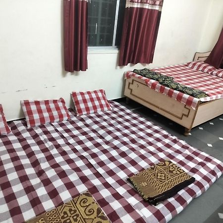 Samarth Sawali Guest House, Vidhyanagar Akkalkot Akalkot Exterior photo